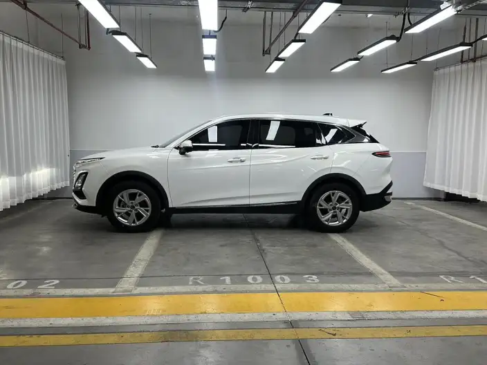 Bestune T90 2023 Model 1.5T Automatic Luxury Model – фото 4