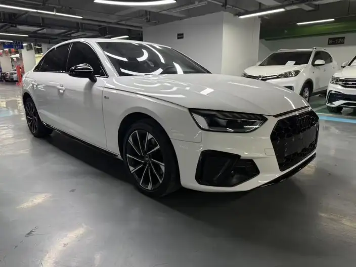 Audi A4 L 2023 Model 40 TFSI Luxury Dynamic Model