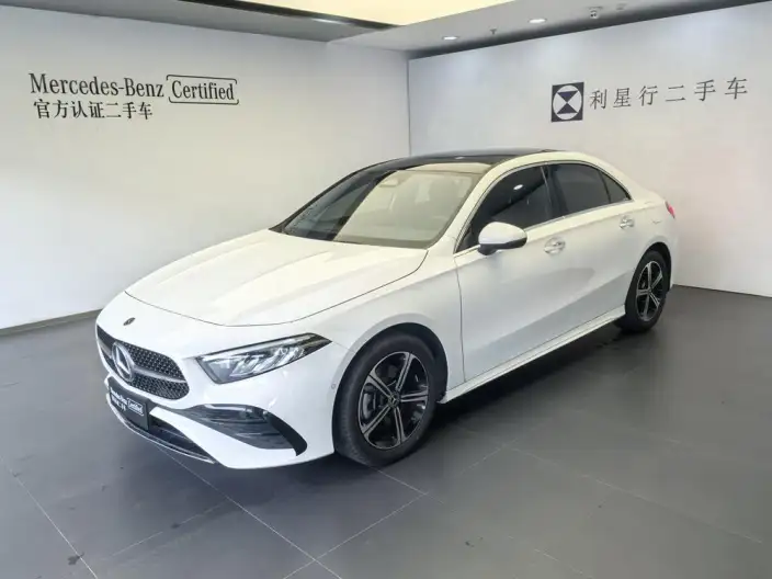 Mercedes-Benz A-class 2025 Model A 200 L Fashion Edition