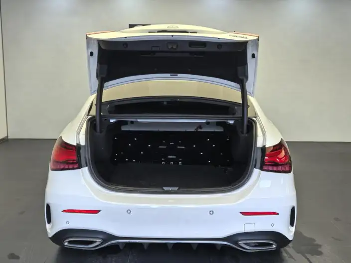 Mercedes-Benz A-class 2024 Model A 200 L Fashion Edition – фото 7
