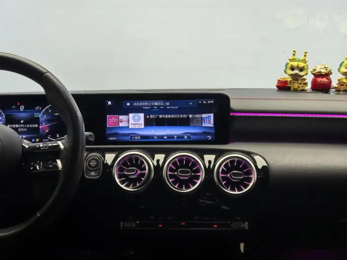 Mercedes-Benz A-class 2024 Model A 200 L Fashion Edition – фото 10