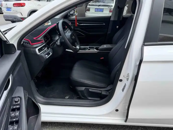 Geely Emgrand 2022 Model No. 4 Gen 1.5L CVT Elite Model – фото 10