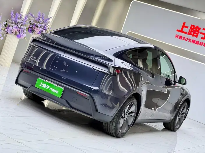 Model Y 2025 Model Rear-wheel drive version – фото 6