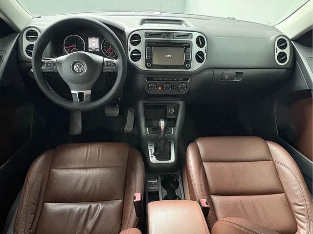 Volkswagen Tiguan 2013 1.8TSI Automatic 4WD Luxury – фото 5