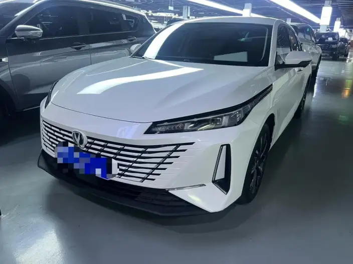 Changan Eado 2025 Model 1.5T DCT 500Bar Noble Model