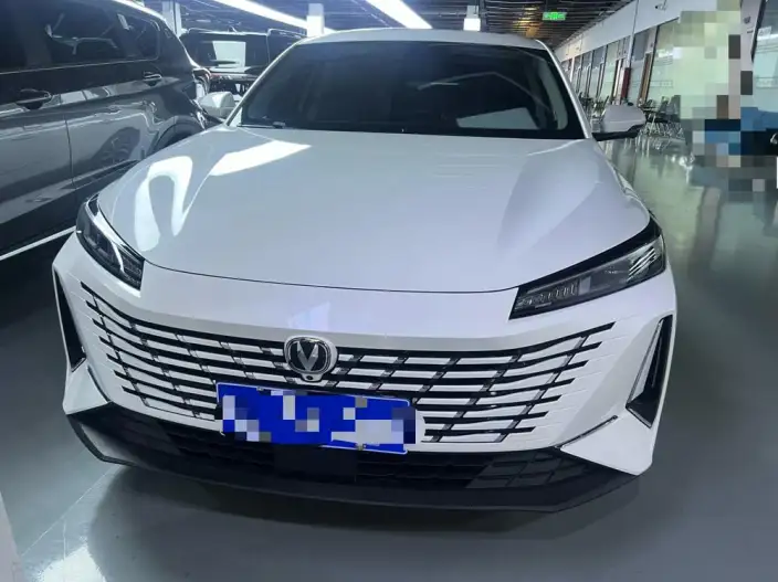 Changan Eado 2025 Model 1.5T DCT 500Bar Noble Model