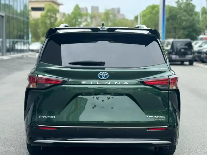 Toyota Sienna 2021 Model 2.5L Hybrid Supreme Edition