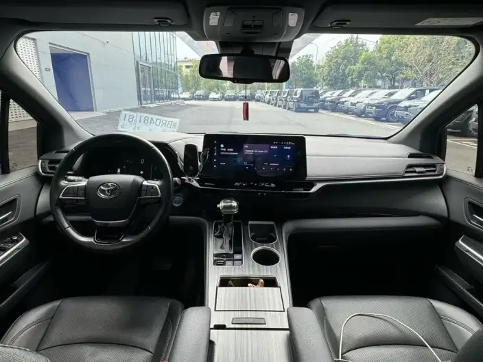 Toyota Sienna 2021 Model 2.5L Hybrid Supreme Edition – фото 5