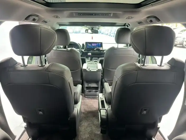 Toyota Sienna 2021 Model 2.5L Hybrid Supreme Edition – фото 7