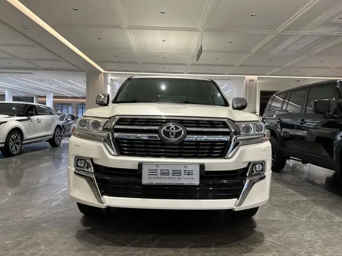 Land Cruiser （import 2021 Model 5.7L Automatic 4WD 8 seat Parallel Imported