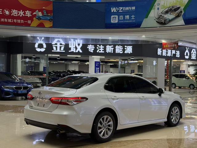 Toyota Camry 2023 2.0GVP Lead Edition – фото 2