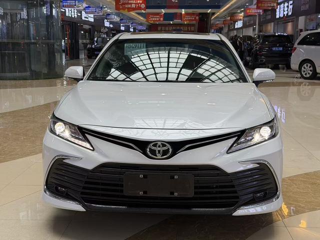 Toyota Camry 2023 2.0GVP Lead Edition – фото 4