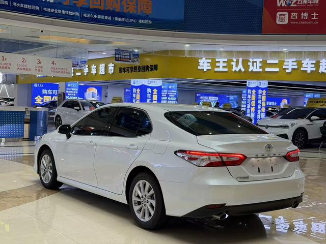 Toyota Camry 2023 2.0GVP Lead Edition – фото 7