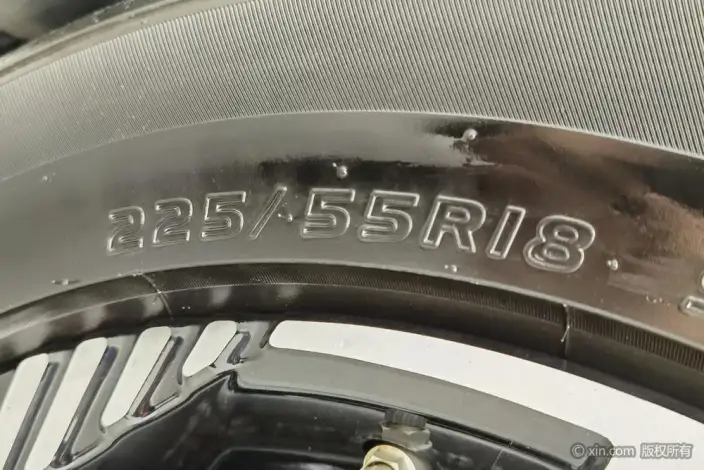 Geely Boyue 2023 Model Geely Boyue COOL 1.5T Smart Connect + – фото 10