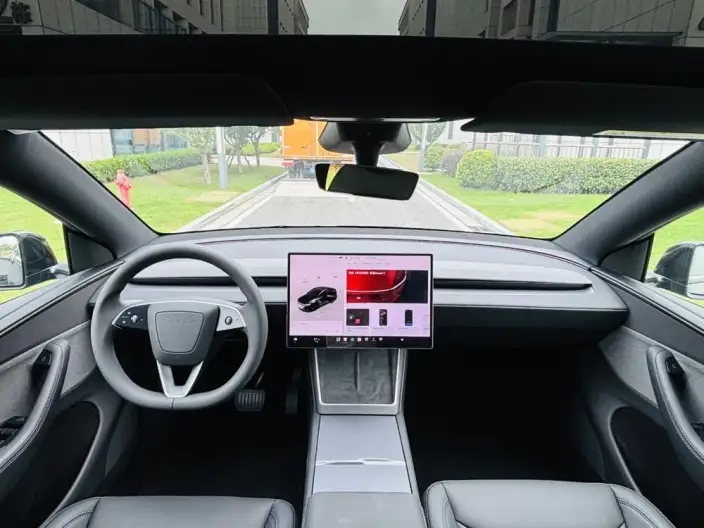 Model Y 2026 Model Rear-wheel drive version – фото 10