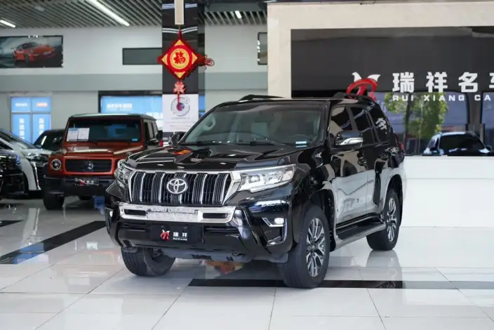 Prado import0 2022 Model 2.8T Automatic 4WD 7 seat Parallel Imported