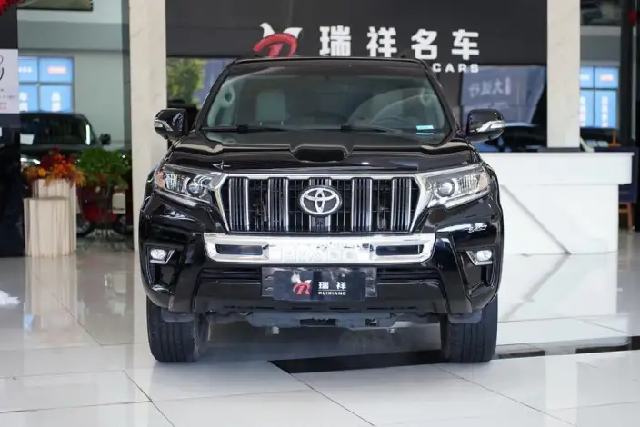Prado import0 2022 Model 2.8T Automatic 4WD 7 seat Parallel Imported