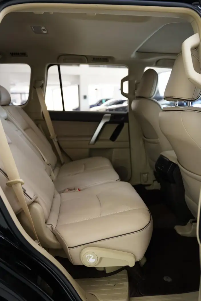 Prado import0 2022 Model 2.8T Automatic 4WD 7 seat Parallel Imported – фото 7
