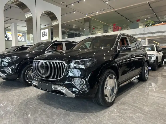 Mercedes-Benz GLS 2026 Model GLS 450 4MATIC Dynamic Model