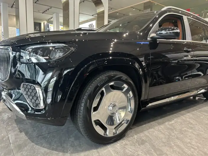 Mercedes-Benz GLS 2026 Model GLS 450 4MATIC Dynamic Model – фото 8