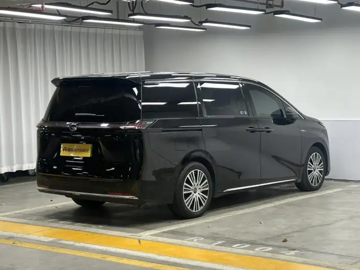 GAC Trumpchi E8 PHEV 2024 Model 2.0ATK 150km MAX+ – фото 7