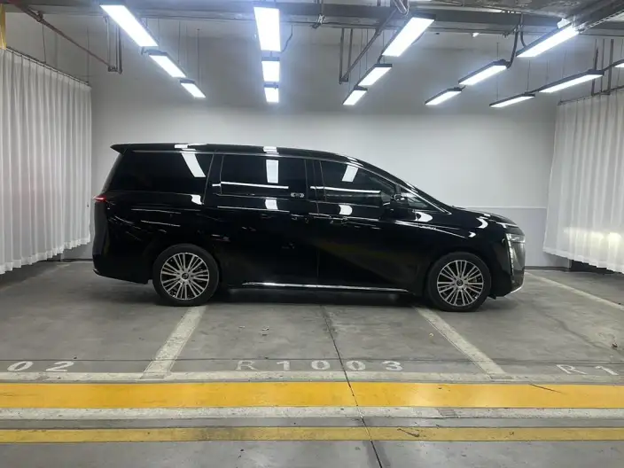GAC Trumpchi E8 PHEV 2024 Model 2.0ATK 150km MAX+ – фото 8