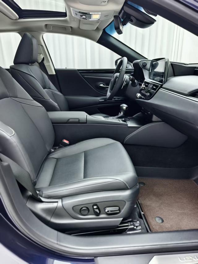 Lexus ES 2022 200 Excellence – фото 4