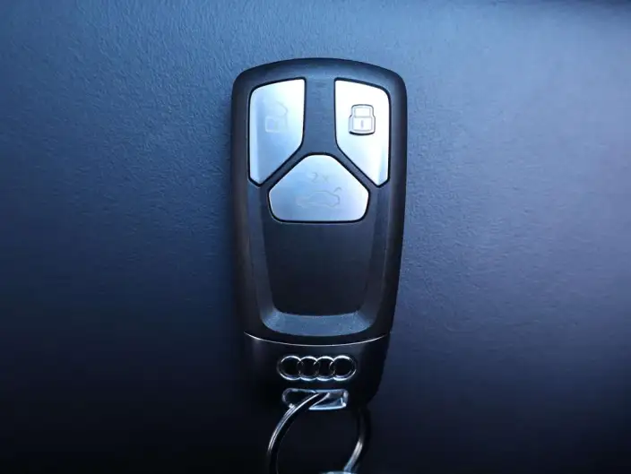 Audi Q5L 2024 Model 40TFSI Luxury Dynamic Model – фото 7