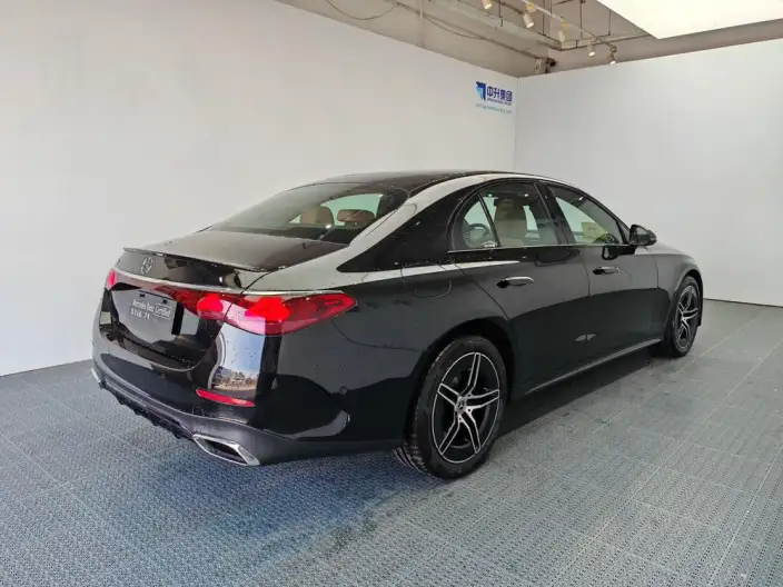 Mercedes-Benz E-Class Imported 2025 Model E 260 Sports Edition – фото 7