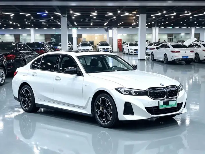 BMW i3 2023 Model eDrive35L