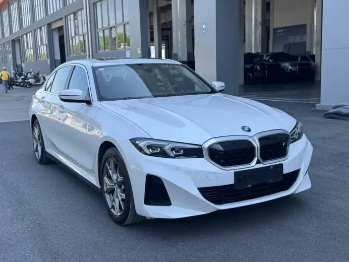BMW i3 2022 Model eDrive35L