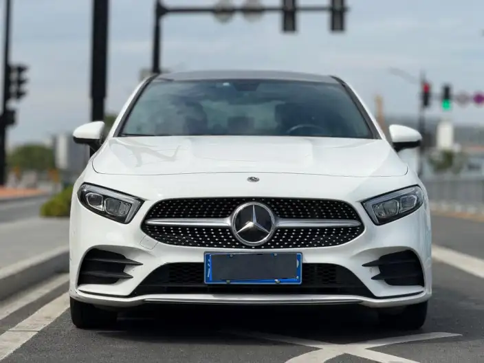 Mercedes-Benz A-class 2022 Model A 200 L Sports sedan Dynamic Edition