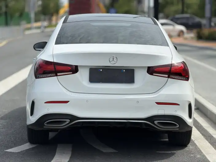Mercedes-Benz A-class 2022 Model A 200 L Sports sedan Dynamic Edition