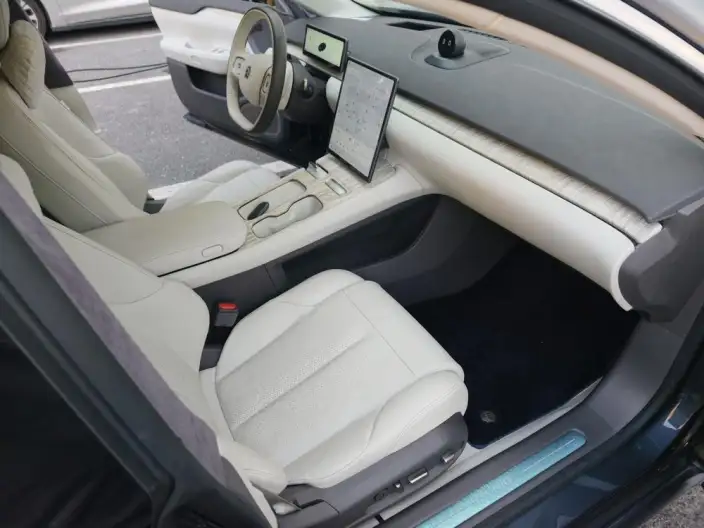 NIO ET7 2023 Model 75kWh – фото 7