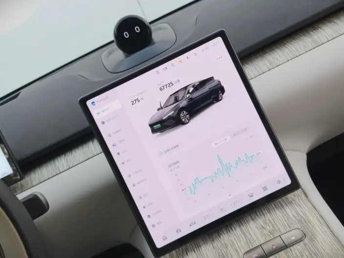 NIO ET7 2023 Model 75kWh – фото 8