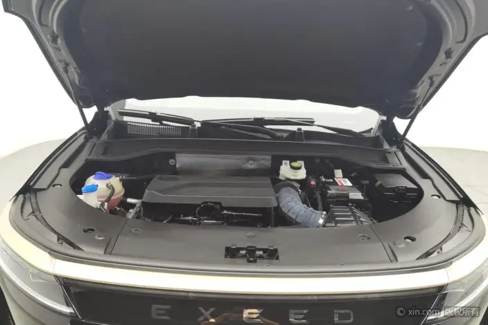 EXEED Yaoguang 2023 Model 400T 4WD Luxury Edition – фото 5