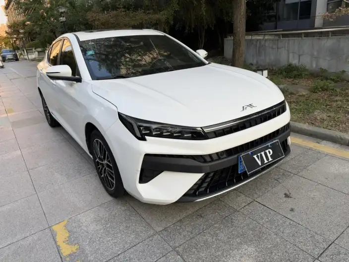 JAC Motors A5 PLUS 2023 Model 1.5T CVT Premium Edition PLUS – фото 3