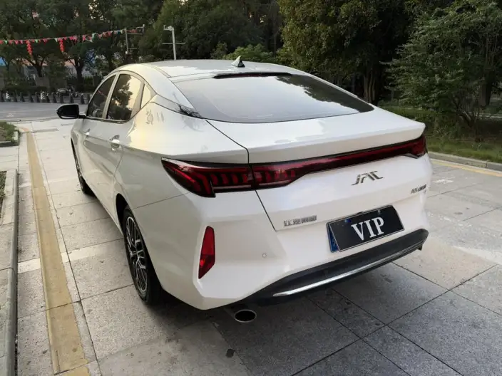 JAC Motors A5 PLUS 2023 Model 1.5T CVT Premium Edition PLUS – фото 4