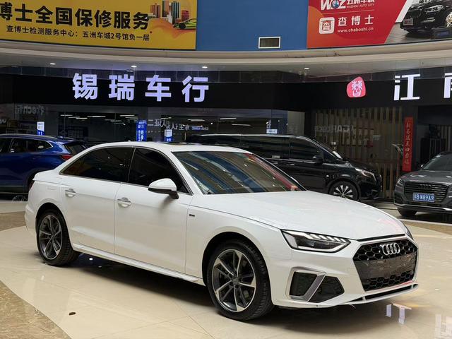 Audi A4L 2021 40 TFSI Life Enjoyment – фото 3