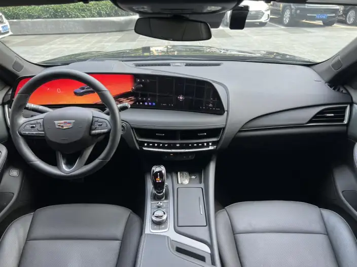 Cadillac CT5 2024 Model 28T Luxury Model Pro – фото 10