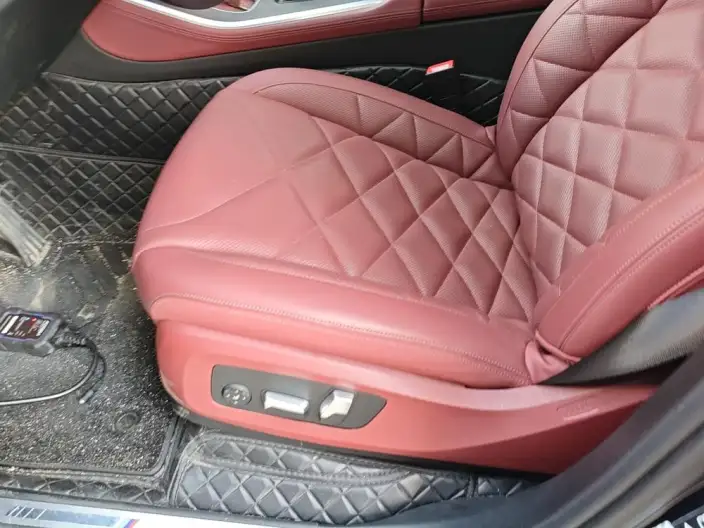 BMW X5 2022 Model Facelift xDrive 30Li Exclusive Model M Sports Set – фото 10