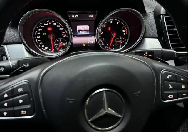 Mercedes-Benz GLE Coupe 2015 GLE 320 4MATIC Coupe SUV – фото 11