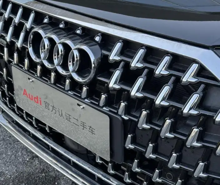 Audi A8 2025 Model A8L 45 TFSI quattro Luxury Model – фото 5