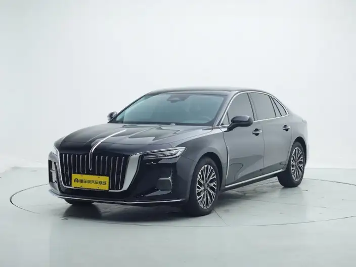 Hongqi H5 2025 Model 2.0T Automatic Flag Enjoy Edition