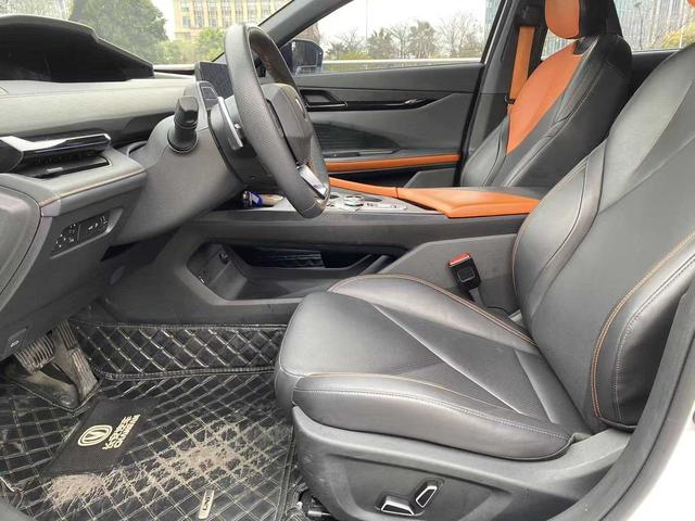 Changan UNI-V 2022 1.5T Excellence – фото 5