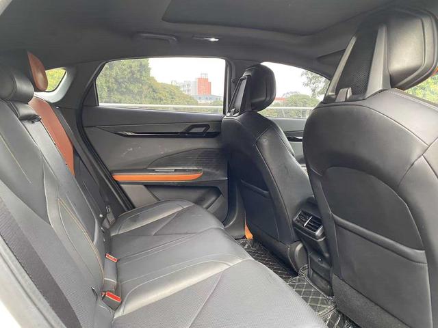 Changan UNI-V 2022 1.5T Excellence – фото 6