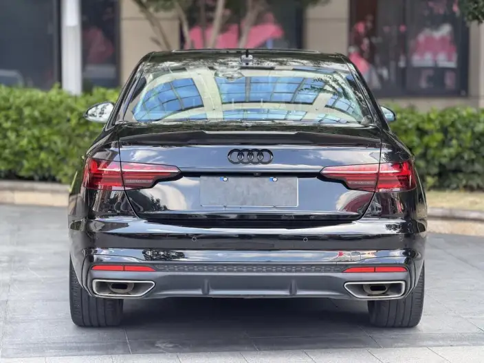 Audi A4 L 2022 Model 40 TFSI Fashion Dynamic Model – фото 5
