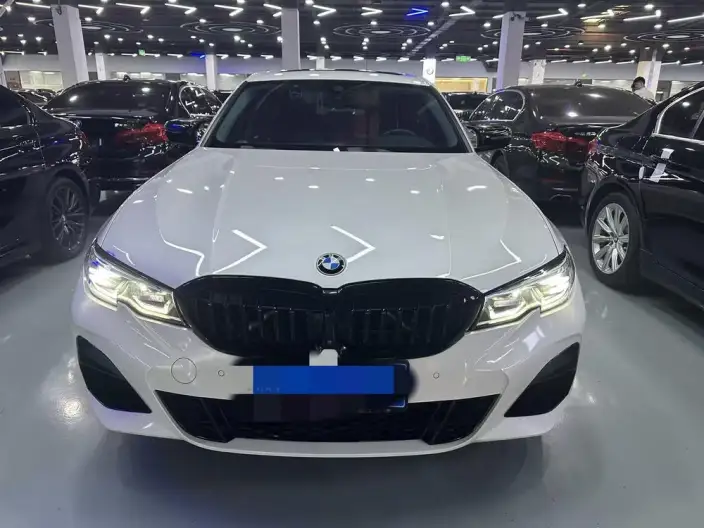 BMW 3 Series 2022 Model 325Li M Sports Set – фото 2