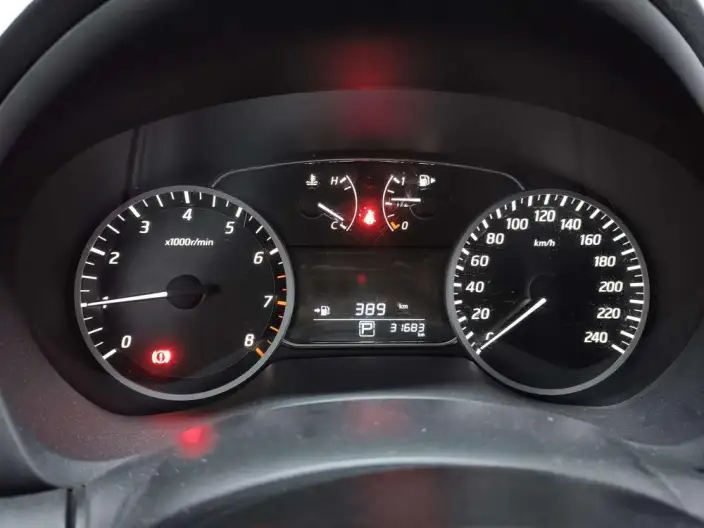 Nissan Sylphy 2024 Model Classic 1.6L XL CVT Deluxe Edition – фото 7
