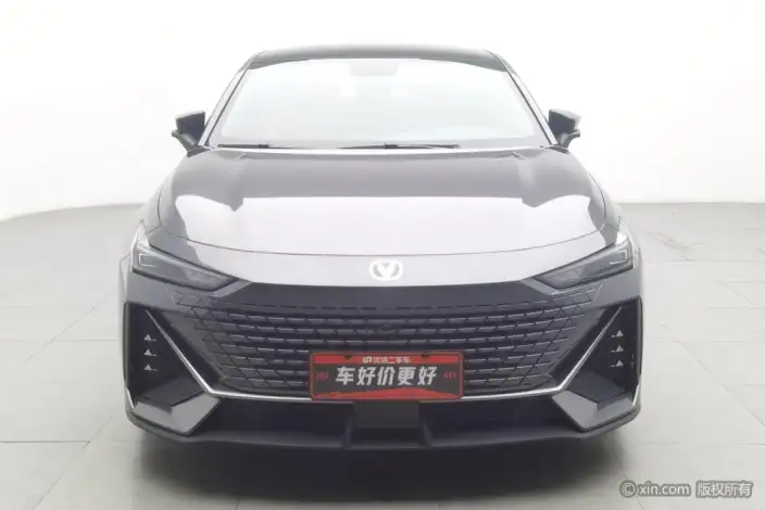Changan UNI-V 2022 Model 1.5T Noble Model